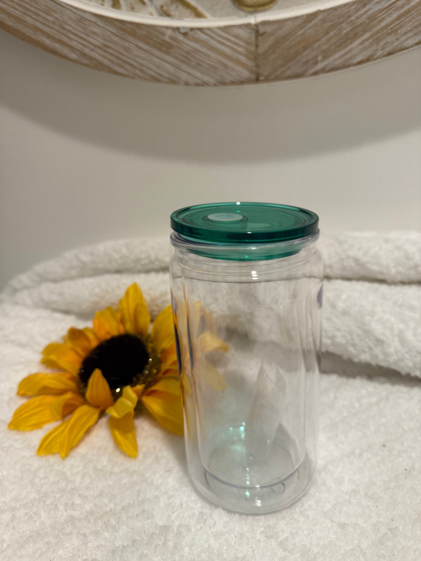 16 oz Green Glitter Globe