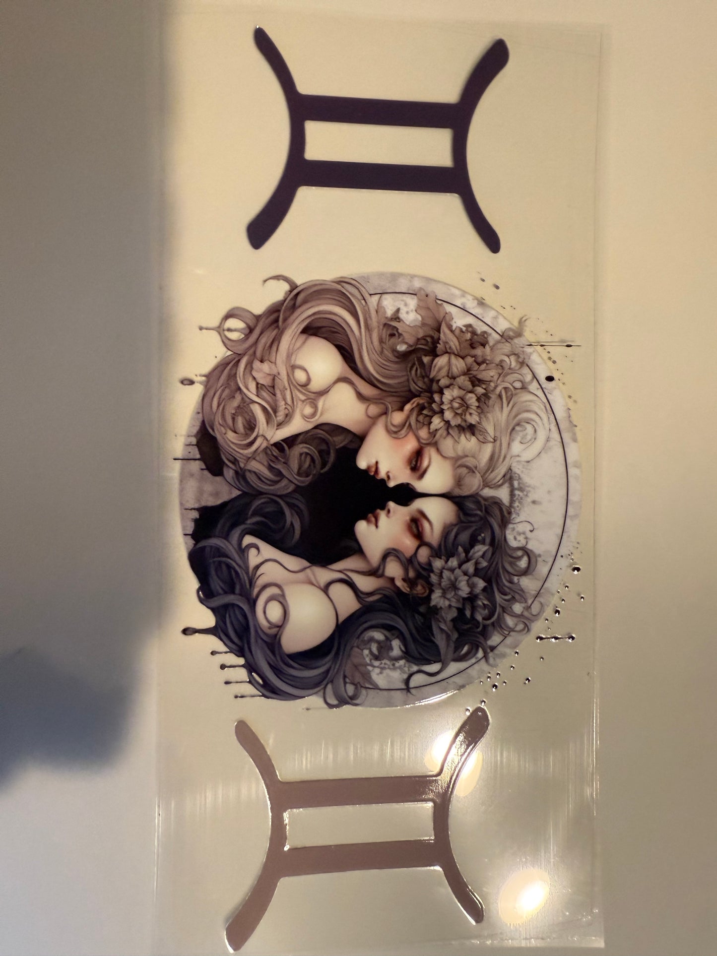 Astrological sign decal 16 oz can