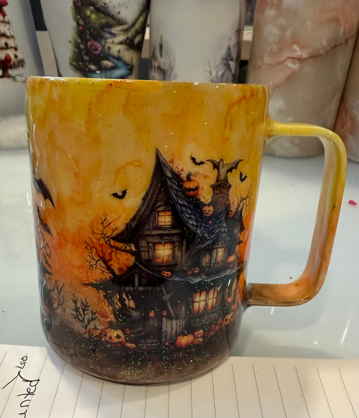 10 oz Haunted House