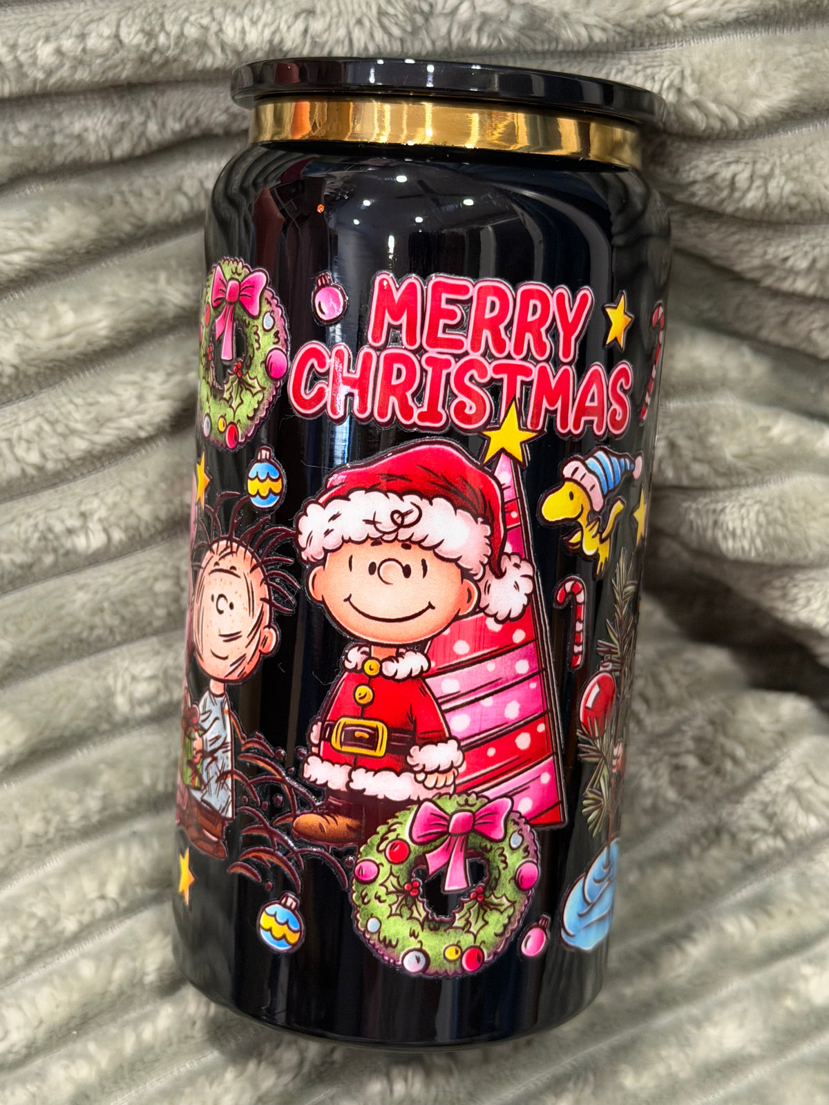 16 oz Peanut christmas special
