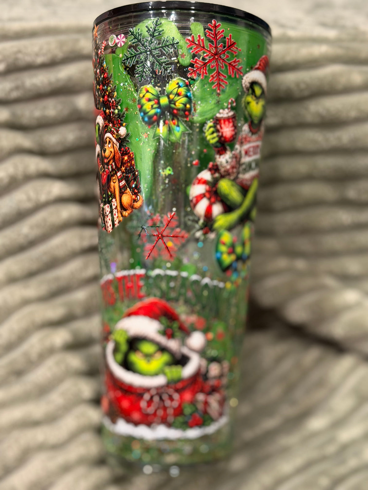 24 oz Grinch Lava